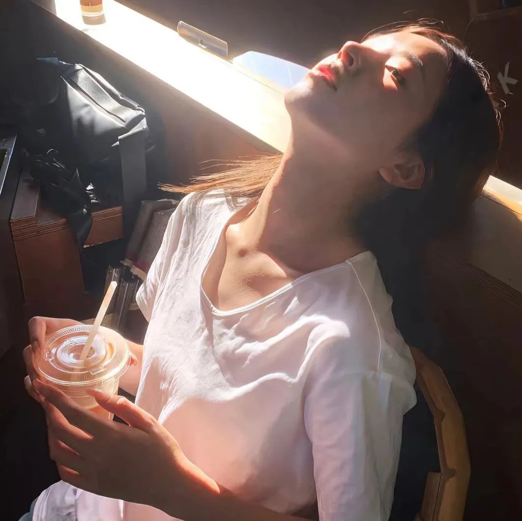 爱丽丝